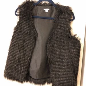Black faux fur vest